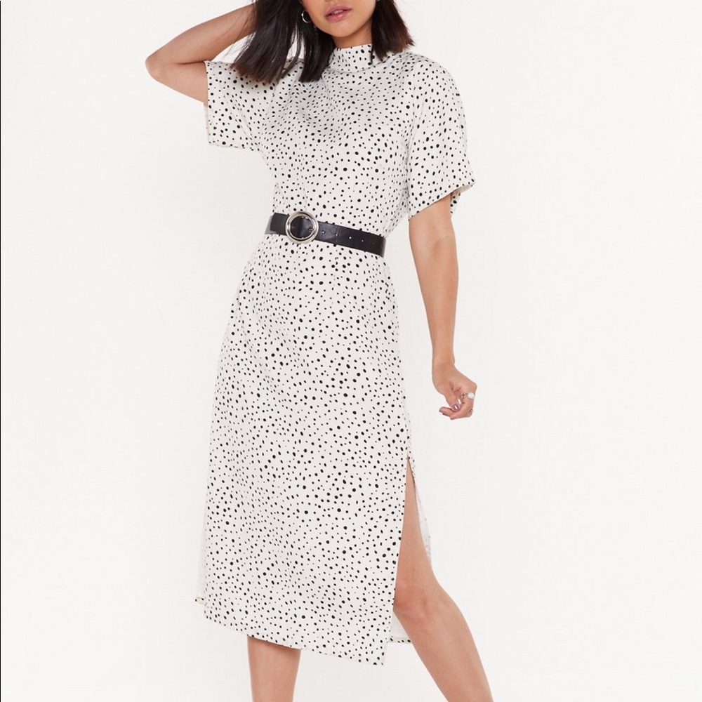 Black and White Print Short Sleeve Midi Dress
